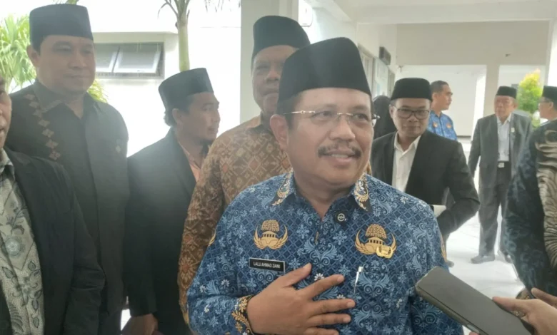 Bupati LAZ Mendadak Sambangi Ruangan Fraksi DPRD Lobar