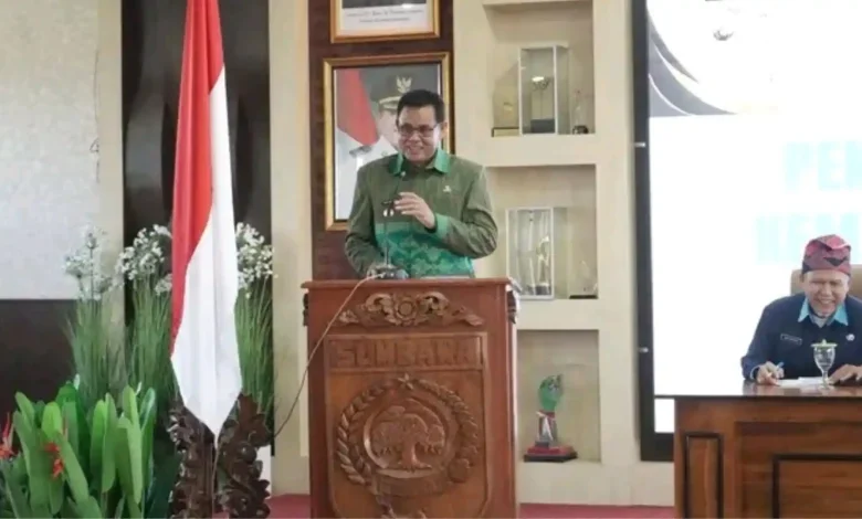 Pemkab Sumbawa Perkuat Peran LKD dan LKK dalam Pembangunan Daerah