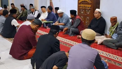 Gerakan Subuh Berjemaah Civitas Akademika STKIP Taman Siswa Bima