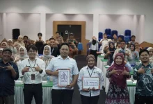 Halal Center UNU NTB dan Pandu Literasi Digital Kementerian Komdigi Fasilitasi Pelatihan NIB dan Sertifikasi Halal SPPG
