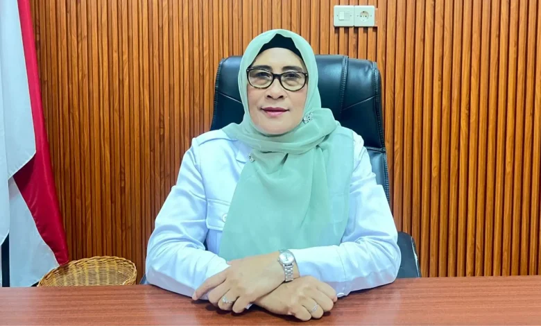 Kepala Dinas Kearsipan dan Perpustakaan Arpus KSB Erna Idawati