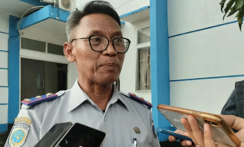 Kepala Dinas Perhubungan Lombok Barat Hendrayadi Pelabuhan Senggigi