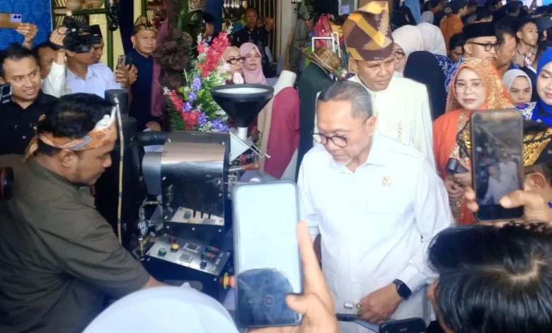 Menko Pangan Zulhas Program MBG