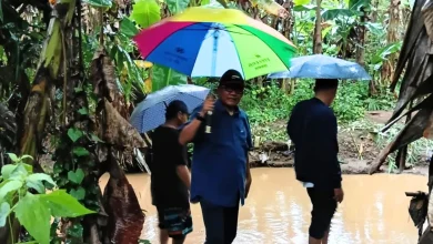 Anggota DPRD NTB Suharto Tinjau Sungai Tibu Kebon