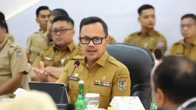 Wamendagri, Bima Arya Sugiarto minta masyarakat viralkan ASN yang keluar rumah saat WFH.