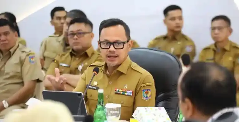 Wamendagri, Bima Arya Sugiarto minta masyarakat viralkan ASN yang keluar rumah saat WFH.