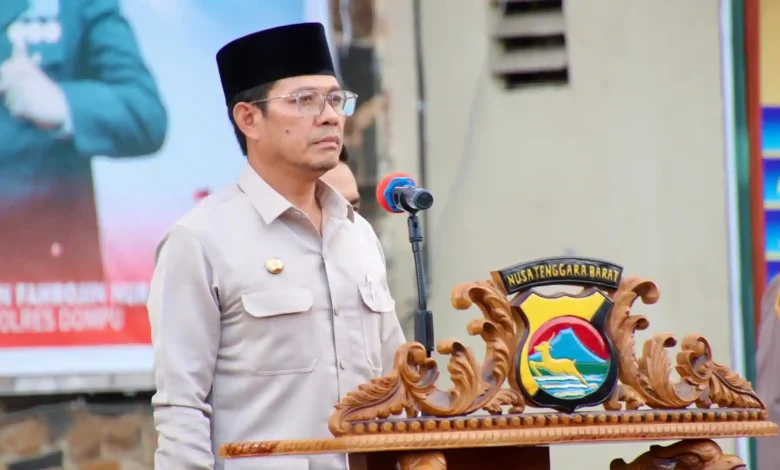 Bupati Dompu, Bambang Firdaus tekankan disiplin ASN.
