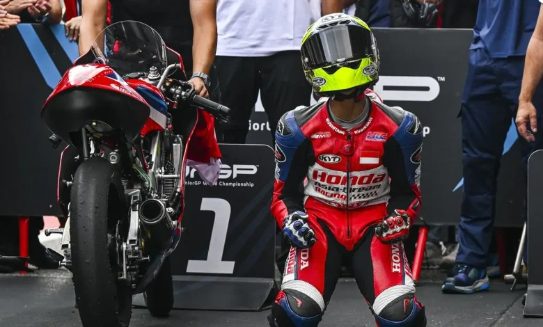 Pembalap Indonesia Kiandra Ramadhipa Juarai Red Bull MotoGP Rookies Cup 2026 di Spanyol