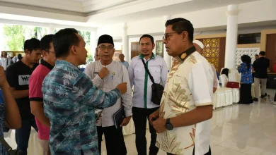 Bupati Lombok Timur Minta Peternak Ayam Lepas Ketergantungan pada Elpiji 3 Kilogram
