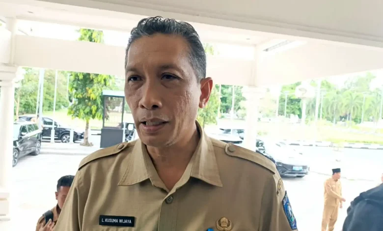 Kepala Dinas PUPRPKP NTB Lalu Wijaya Kusuma Jalan Lenangguar - Lunyuk