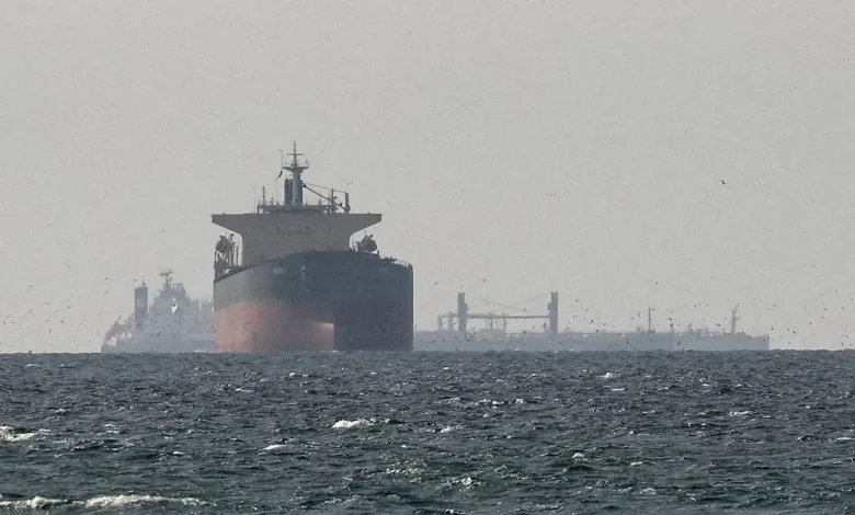 Iran Sita Dua Kapal di Selat Hormuz
