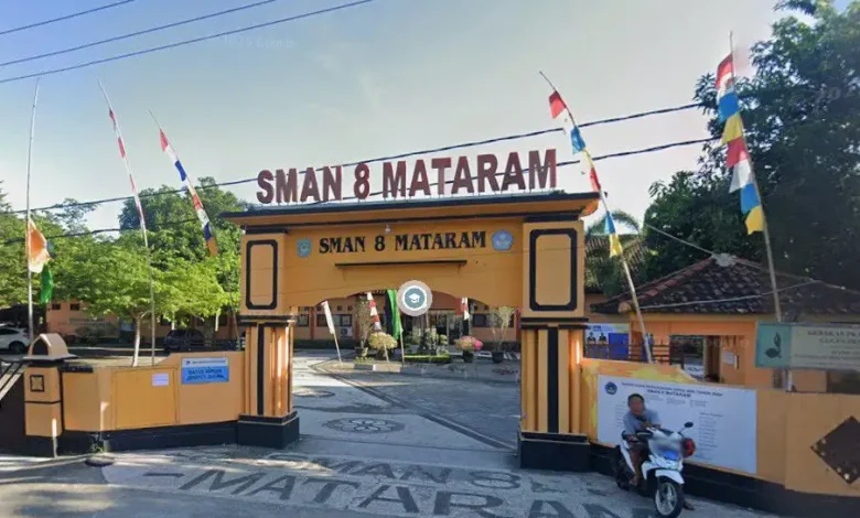SMAN 8 Mataram