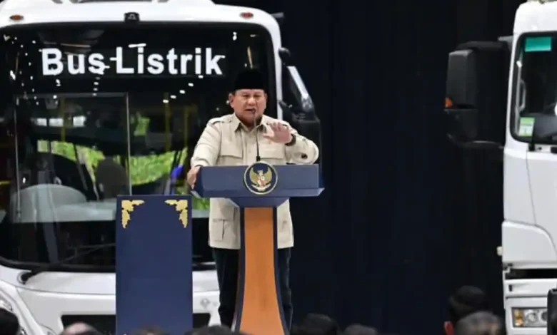 Prabowo Perintahkan Mensesneg Catat Gubernur yang Tak Beli Produk Dalam Negeri