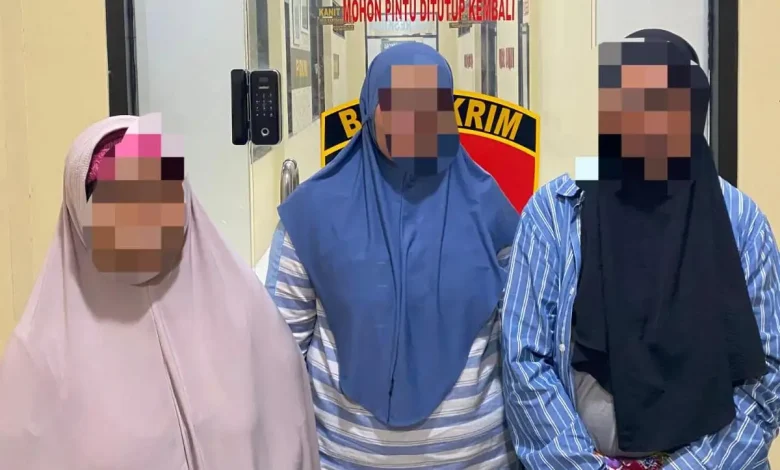 Polres Lombok Utara Tangkap Tiga Emak-emak Penjual Emas Palsu di Bayan