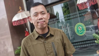 Kasi Intelijen Kejari Lombok Tengah Alfa Dera Sekda Lalu Firman Wijaya