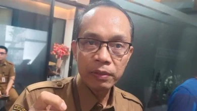 Asisten I Setda Kota Mataram Lalu Martawang Gas Elpiji 3 Kilogram