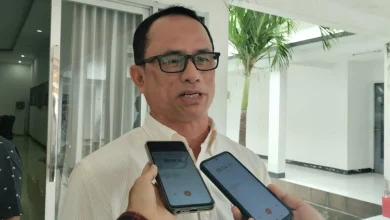 Bendahara DPW PAN NTB Hasbullah Muis Konco Mobil Dinas Pemkab Lobar