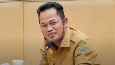 Gubernur Kalimantan Timur, Rudy Mas’ud menjadi sorotan setelah kebijakan kontroversial memicu usulan hak angket DPRD.