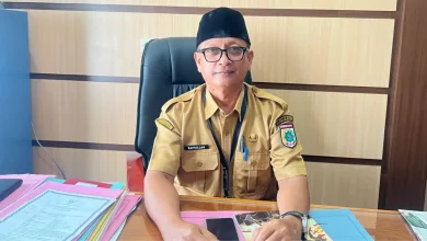 Kepala Bakesbangpol KSB Saifullah Paskibraka