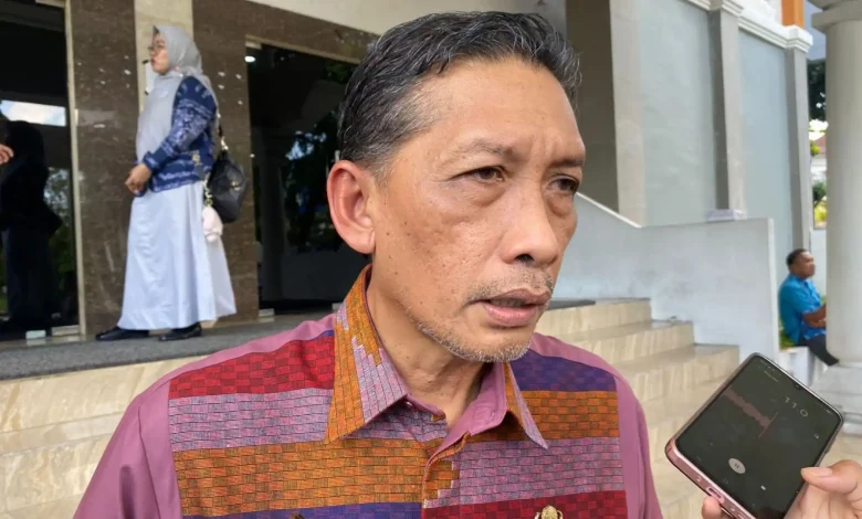 Kepala Dinas PUPRPKP Provinsi NTB Lalu Kusuma Wijaya Proyek Jalan Lenangguar - Lunyuk