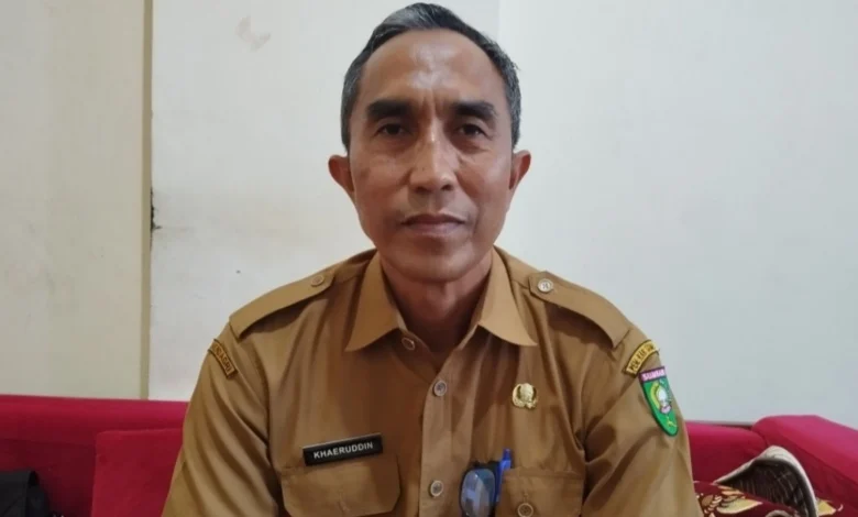 Kepala Dinas Tenaga Kerja dan Transmigrasi Sumbawa Khaeruddin Perlindungan Pekerja Rentan