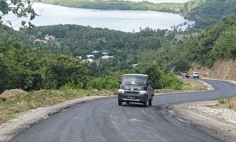 Ruas Jalan Lendang Re- Menjot Sekotong