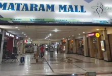 Lobi Depan Mataram Mall