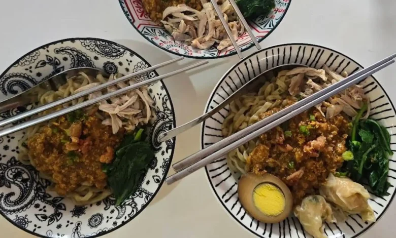 Mie Ayam Panca Usaha di Kota Mataram