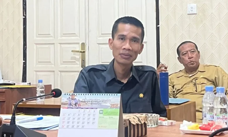 Mohammad Hatta Ketua Komisi I DPRD KSB