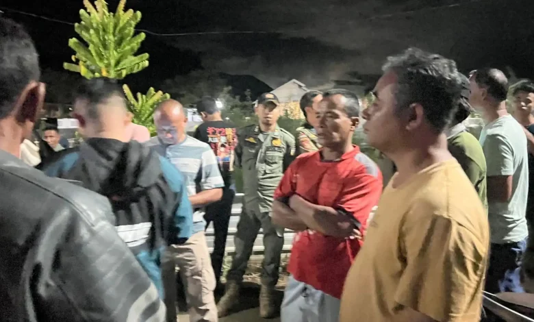 Nobar Film ”Pesta Babi” di Sekretariat HMI Cabang Sumbawa Barat Dibubarkan Aparat