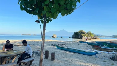 Pantai Kertasari KSB