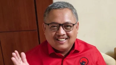 Sekretaris DPD PDIP NTB Hakam Ali Niazi