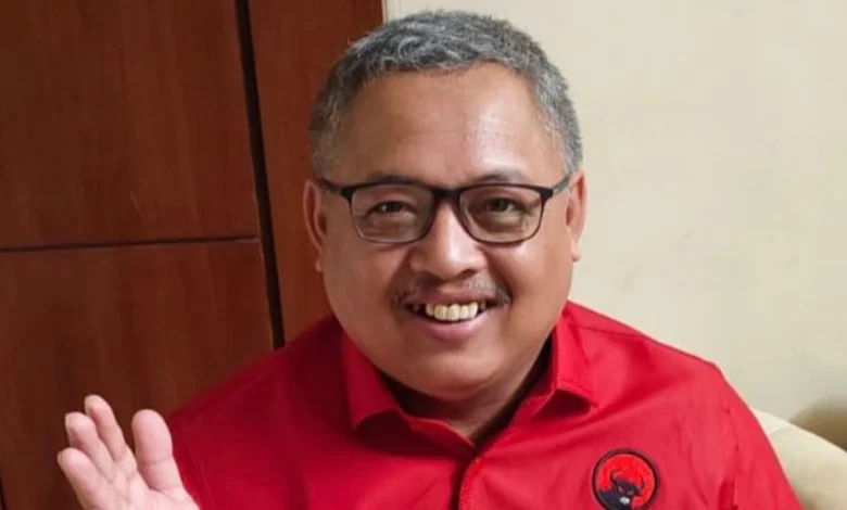 Sekretaris DPD PDIP NTB Hakam Ali Niazi