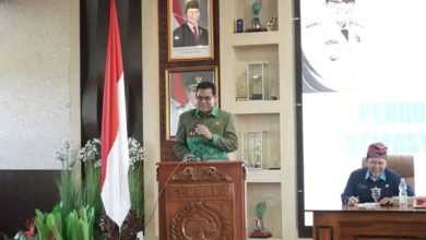 Bupati Sumbawa, Syarafuddin Jarot, saat Rapat Koordinasi LKD dan LKK