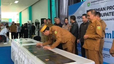 Peresmian Proyek Infrastruktur Sumbawa oleh Jarot-Ansori