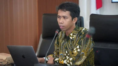 Prof. Sukardi