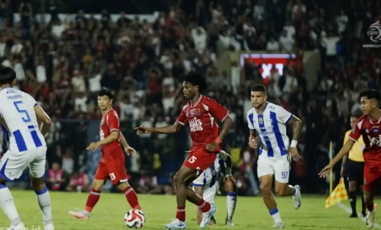 Pertandingan Persijap Jepara vs Persib Bandung pada pekan ke-2 BRI Super League 2025/26 di Stadion Gelora Bumi Kartini, Senin, 18 Agustus 2025.