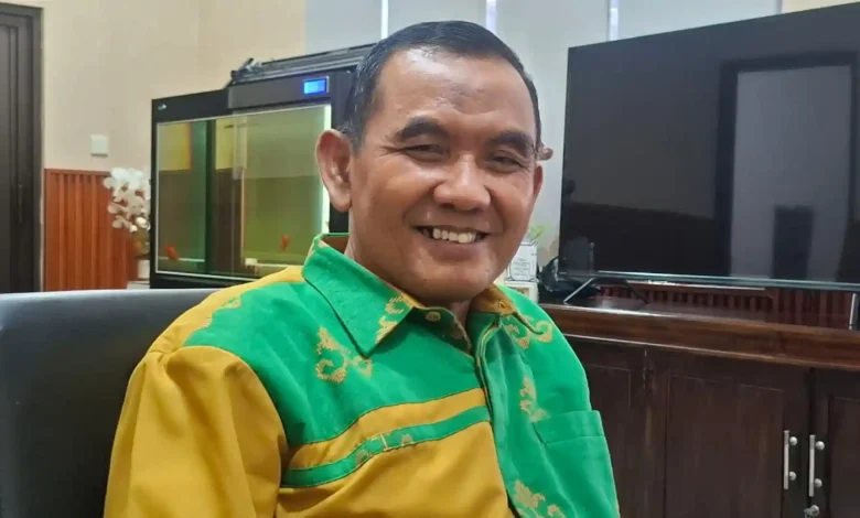 Wakil Bupati Sumbawa, Mohamad Ansori, saat di temui NTBSatu di ruangannya Kamis 5 Februari 2026.