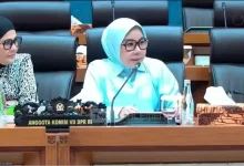 Anggota Komisi VII DPR RI dari Fraksi Gerindra, Rahmawati menuai kritik usai mengusulkan pembangunan 1.000 bioskop desa menggunakan APBN 2027.