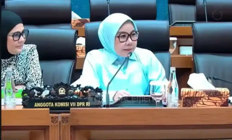 Anggota Komisi VII DPR RI dari Fraksi Gerindra, Rahmawati menuai kritik usai mengusulkan pembangunan 1.000 bioskop desa menggunakan APBN 2027.