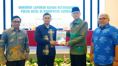 Bupati Jarot Minta Dana Desa Fokus Perkuat Kesiapsiagaan Bencana Pulau Kecil