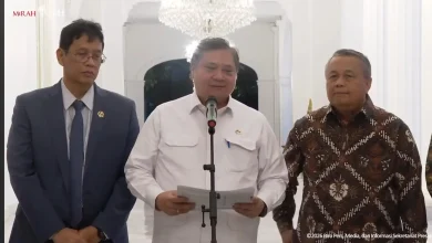 Gubernur BI Lapor ke Prabowo Penyebab Rupiah Tembus Rp17.400 per Dolar AS