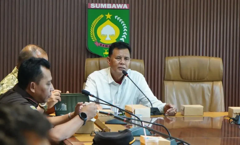 Bupati Jarot Tegaskan Pemkab Sumbawa Perketat Penanganan Illegal Logging