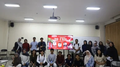 Nobar Film "Pesta Babi" Himasos Unram
