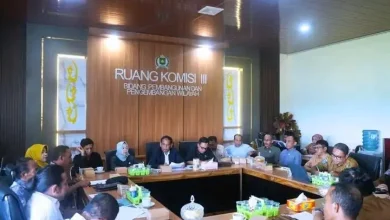 DPRD Sengketa Lahan SMAN 4 Sumbawa Besar