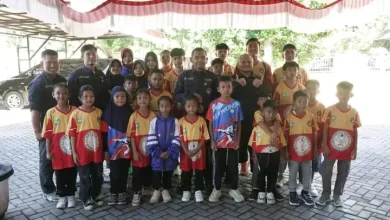 Wabup Ansori Lepas 30 Atlet Taekwondo Sumbawa