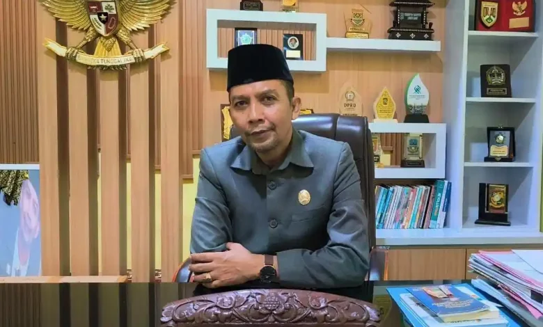 Wakil Ketua I DPRD Kabupaten Sumbawa Berlian Rayes