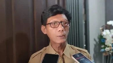 Ketua Tim Pemeriksa Kasus Pelanggaran Disiplin Pegawai Pemkot Mataram Taufik Priyono