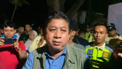 Wakil Rektor III Unram Sujita Nobar Film “Pesta Babi”