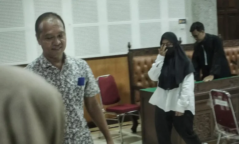 Terdakwa Dugaan Korupsi Chromebook Lombok Timur
